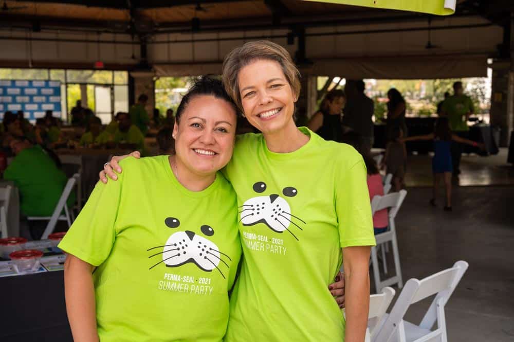 Nadia and Laura Ann at Zoo Outing